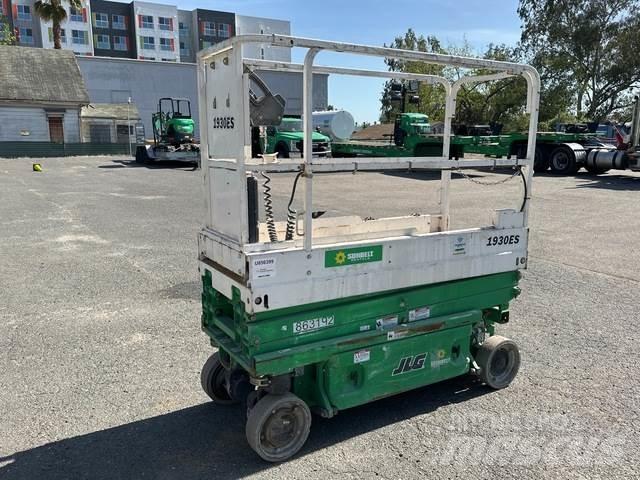 JLG 1930ES Scissor lifts