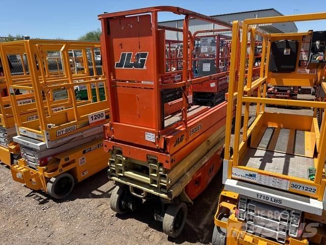 JLG 1930ES Scissor lifts