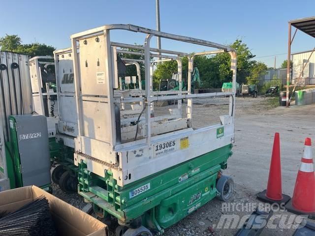 JLG 1930ES Scissor lifts