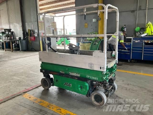 JLG 1930ES Scissor lifts