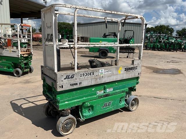 JLG 1930ES Scissor lifts