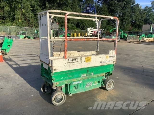 JLG 1930ES Scissor lifts