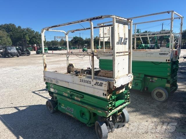 JLG 1930ES Scissor lifts