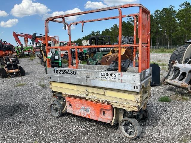 JLG 1930ES Scissor lifts