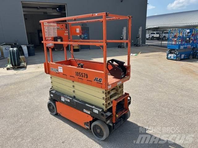 JLG 1932R Scissor lifts