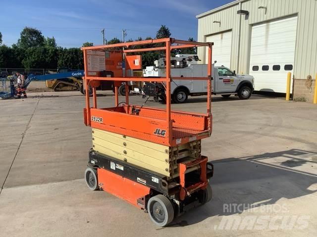 JLG 1932R Scissor lifts