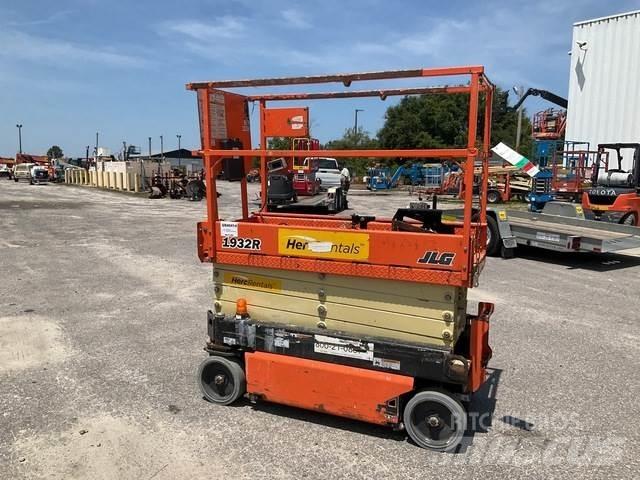 JLG 1932R Scissor lifts