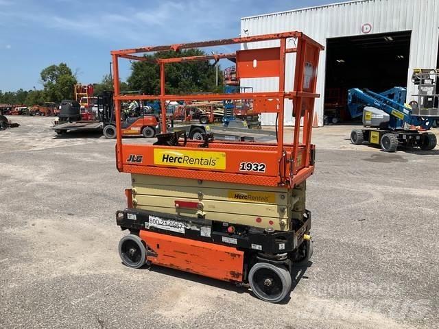 JLG 1932R Scissor lifts