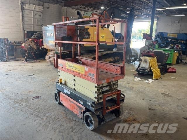 JLG 1932R Scissor lifts
