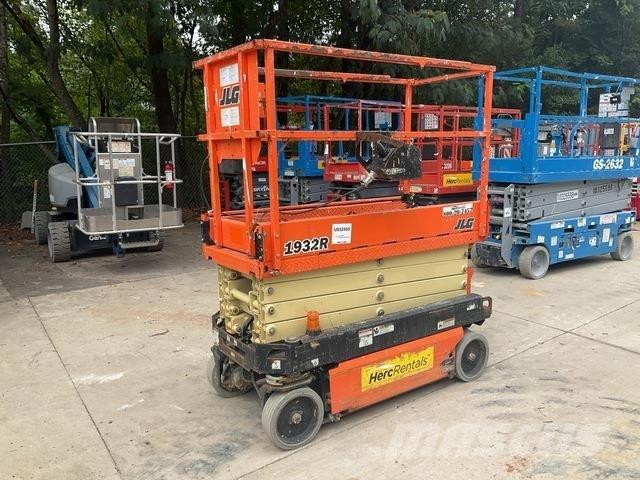 JLG 1932R Scissor lifts