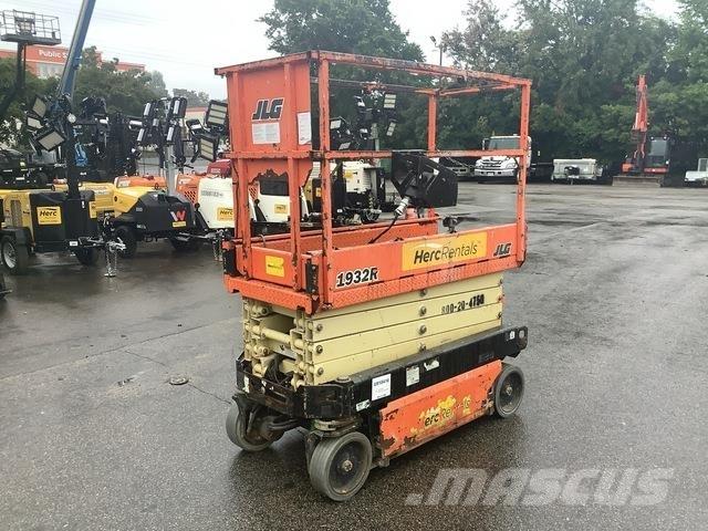 JLG 1932R Scissor lifts