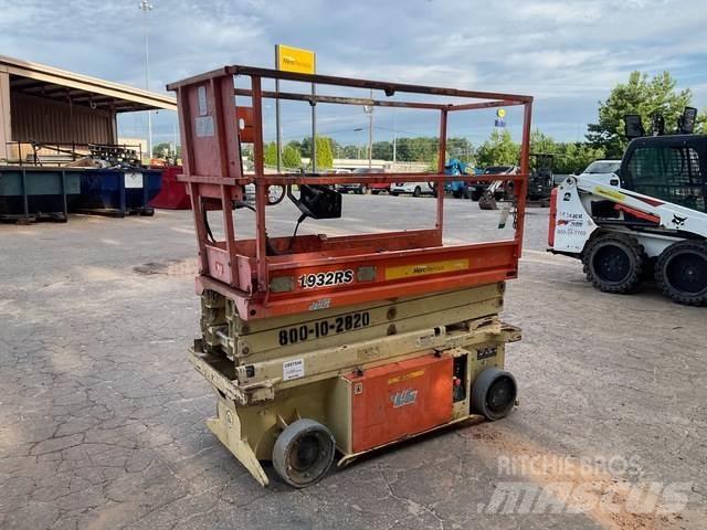 JLG 1932RS Scissor lifts