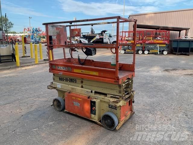JLG 1932RS Scissor lifts