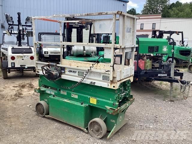 JLG 1932RS Scissor lifts