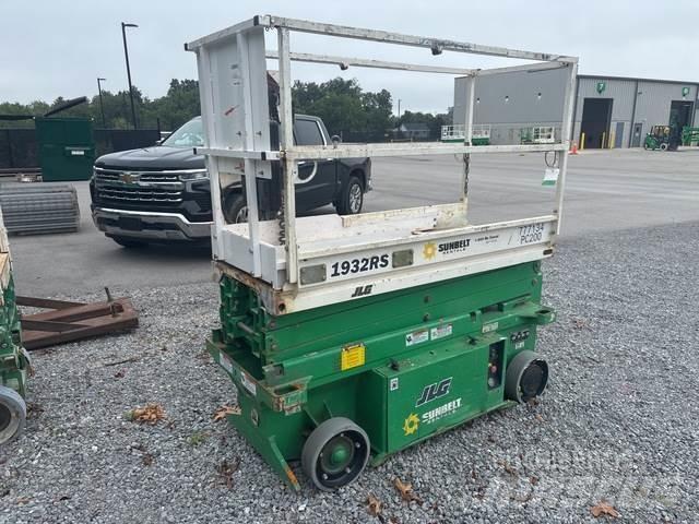 JLG 1932RS Scissor lifts