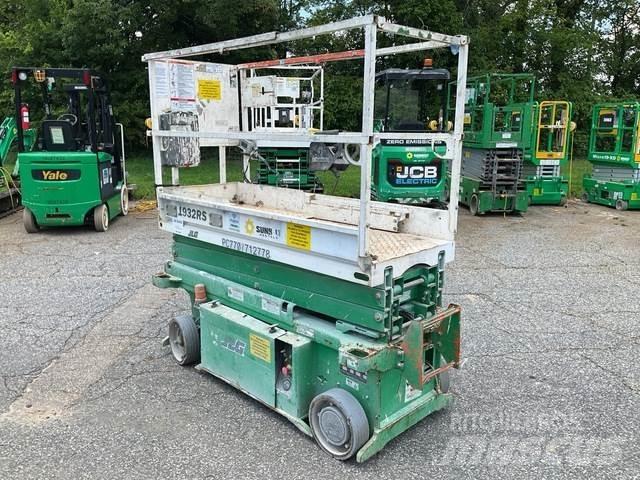 JLG 1932RS Scissor lifts
