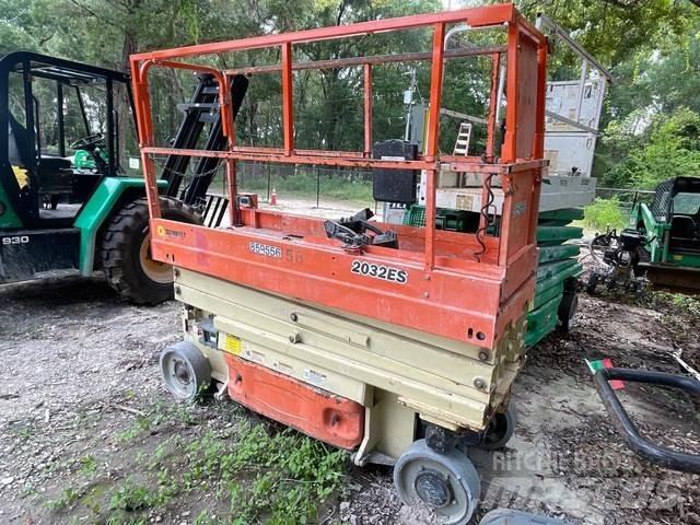 JLG 2032ES Scissor lifts
