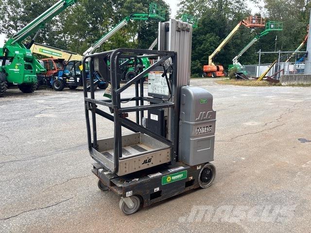 JLG 20MVL Vertical mast lifts