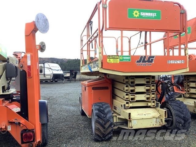 JLG 260MRT Scissor lifts