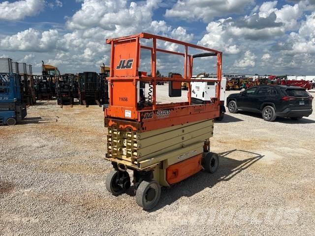 JLG 2632ES Scissor lifts
