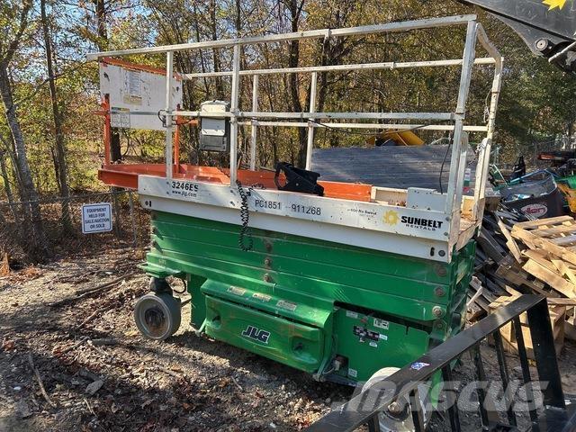 JLG 3246ES Scissor lifts