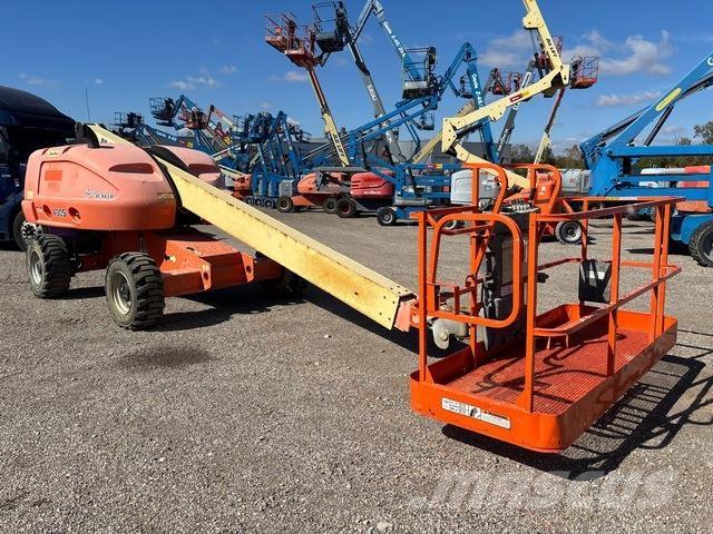 JLG 400S Telescopic boom lifts