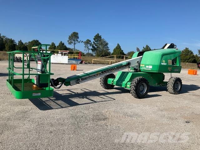 JLG 400S Telescopic boom lifts