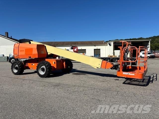 JLG 600S Telescopic boom lifts