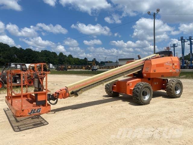 JLG 600S Telescopic boom lifts