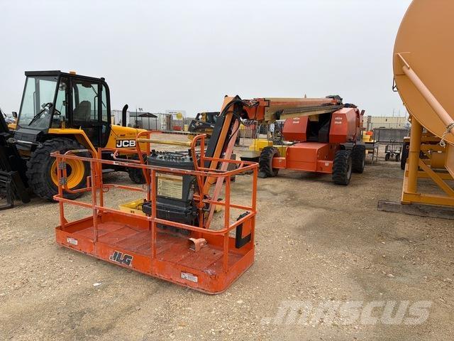 JLG 660SJ Telescopic boom lifts