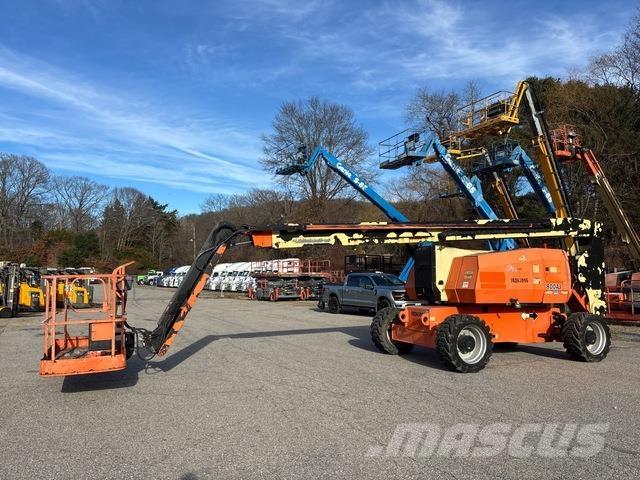 JLG 800 AJ Articulated boom lifts
