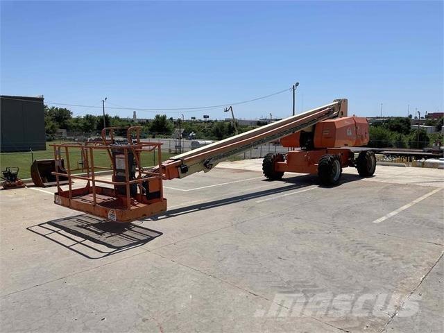 JLG 800S Telescopic boom lifts