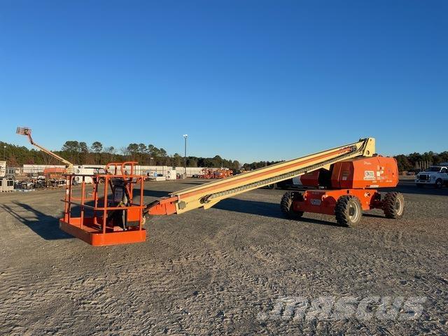 JLG 800S Telescopic boom lifts