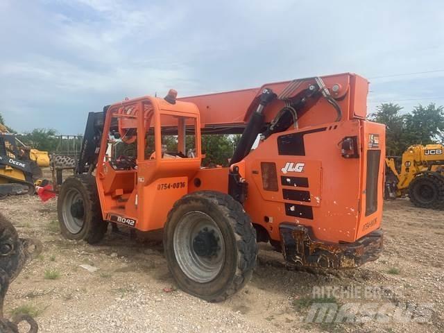 JLG 8042 Telescopic handlers