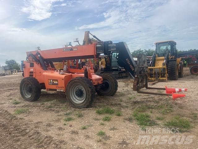 JLG 8042 Telescopic handlers