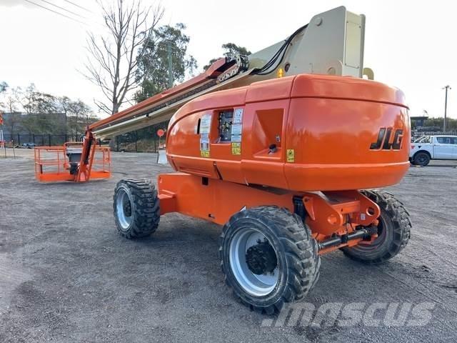JLG 860SJ Telescopic boom lifts