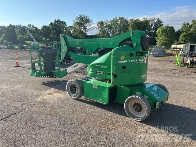 JLG E400AN Articulated boom lifts