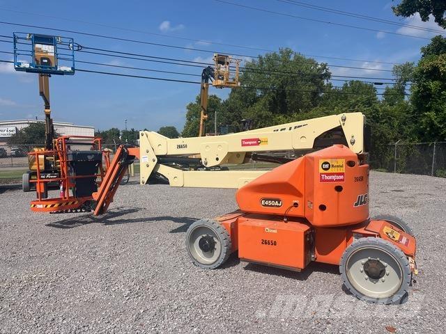 JLG E450AJ Articulated boom lifts