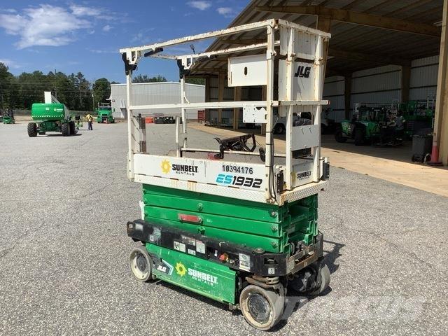 JLG ES1932 Scissor lifts