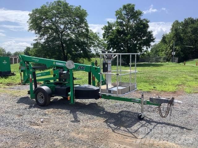 JLG T-350 Trailer mounted aerial platforms