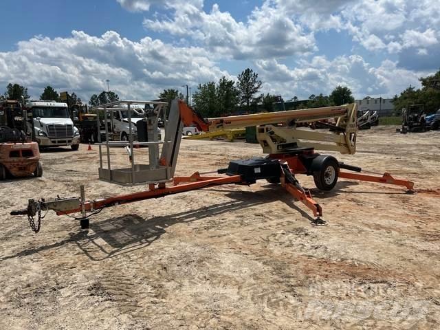 JLG T500J Trailer mounted aerial platforms