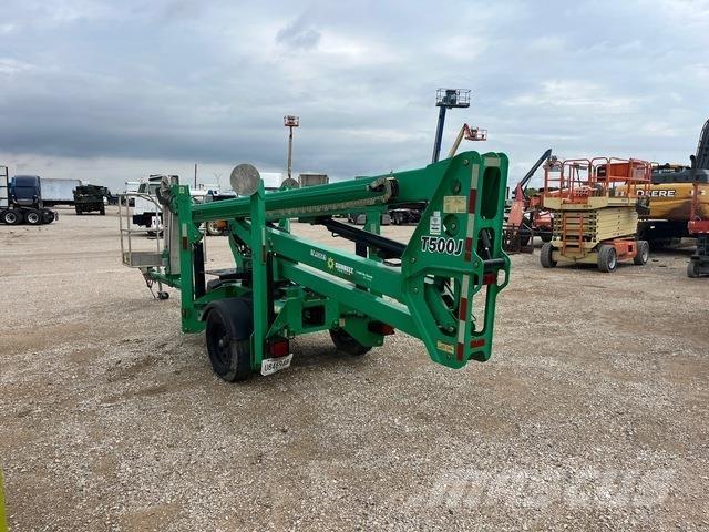JLG T500J Trailer mounted aerial platforms