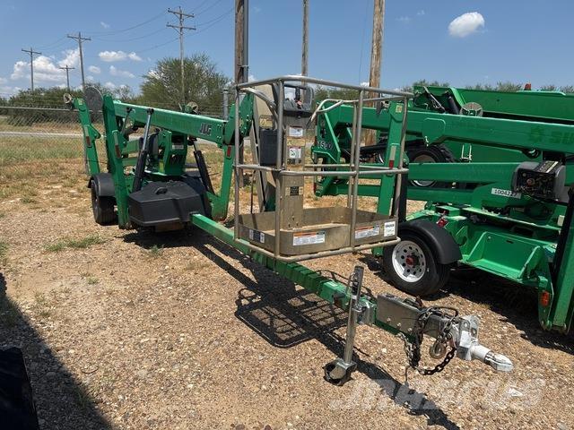 JLG T500J Trailer mounted aerial platforms