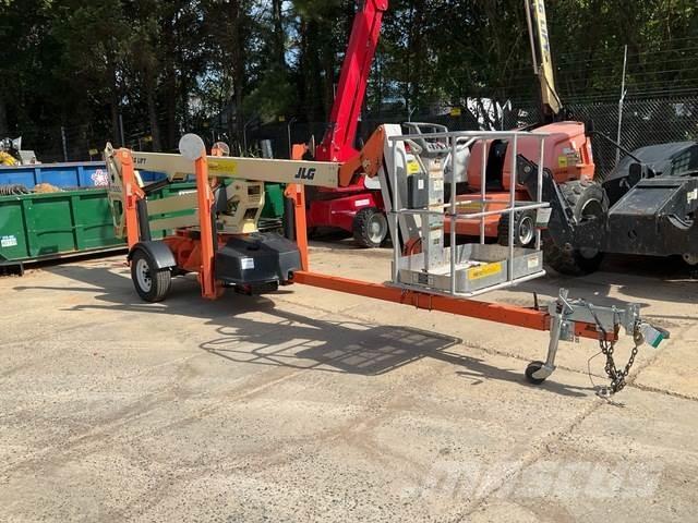 JLG T500J Trailer mounted aerial platforms