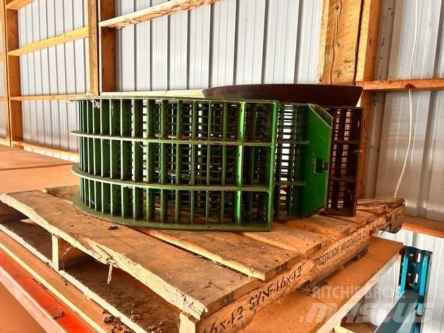 John Deere  Construction - Others