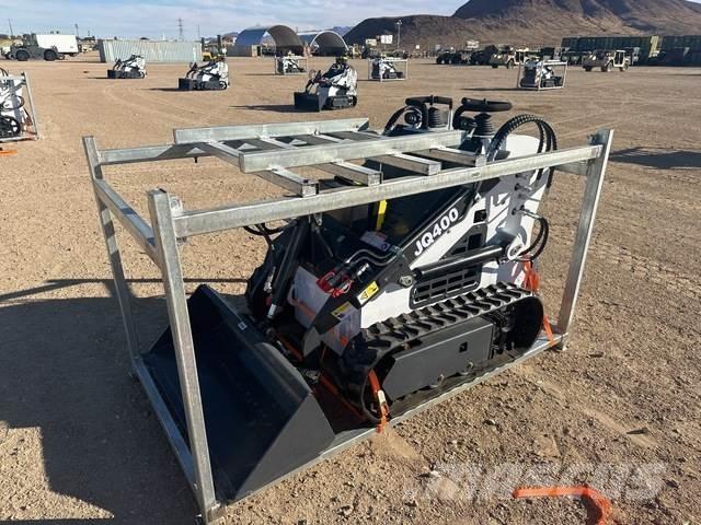 JQ Power JQ400 Skid steer loaders