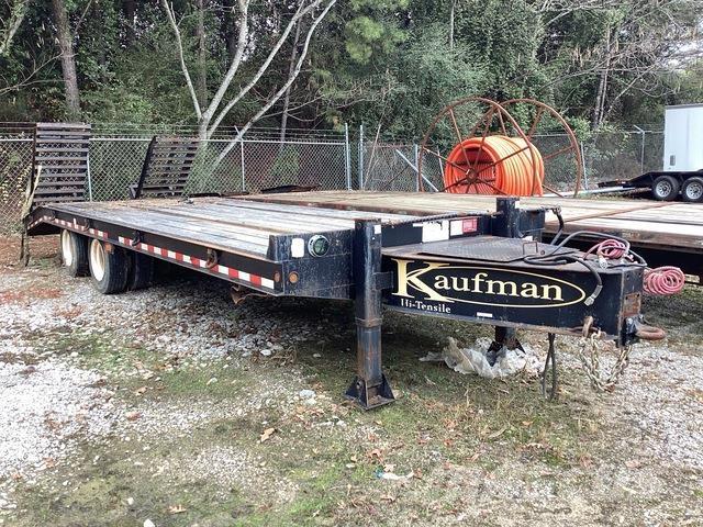 Kaufman  Vehicle transport trailers