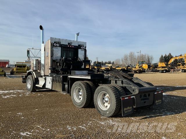 Kenworth C500 Recovery vehicles