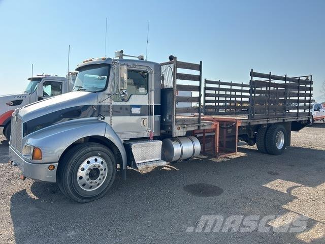 Kenworth T-300 Flatbed / Dropside trucks
