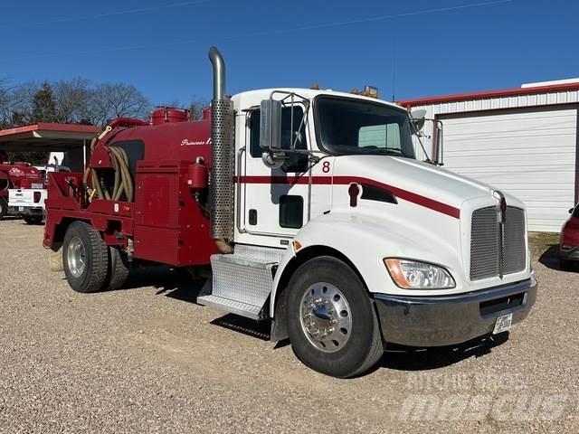 Kenworth T270 Combi / vacuum trucks